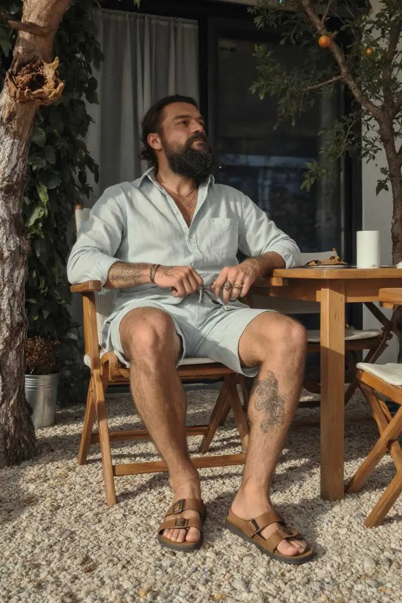 Ibiza – Martin Kalinowski entwickelt Brand & Design für Absinth-Kampagne